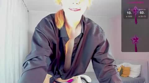 Rene online show from 11-19-25, 11:21