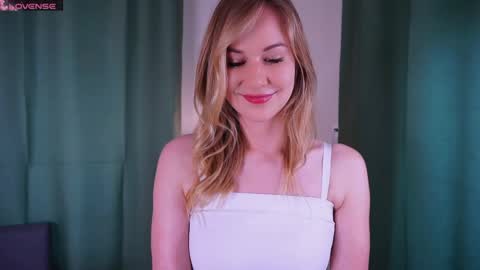 Emma online show from 05-30-26, 02:47