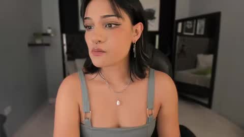 Renee Shelby online show from 03-25-26, 08:15