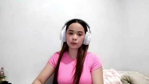 Snapshot of renitapinheiro chatting on 06-14-26, 11:23 Charlotte online show from 06-14-26, 11:23