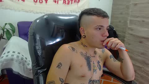 Snapshot of rennesanti chatting on 12-06-24, 07:21 R E N E online show from 12-06-24, 07:21