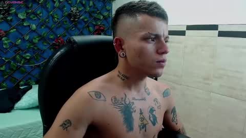 Snapshot of rennesanti chatting on 02-09-25, 05:40 R E N E online show from 02-09-25, 05:40