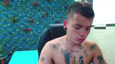 Snapshot of rennesanti chatting on 03-05-25, 10:22 R E N E online show from 03-05-25, 10:22