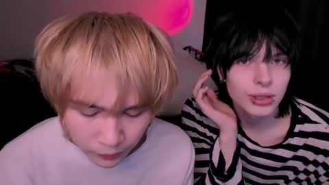 Snapshot of rennuts chatting on 02-08-26, 04:54 rennuts online show from 02-08-26, 04:54