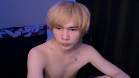 Snapshot of rennuts chatting on 02-15-26, 07:32 rennuts online show from 02-15-26, 07:32