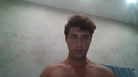 renud online show from 09-10-25, 04:56