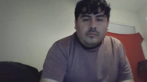 Snapshot of renz187 chatting on 11-26-25, 03:40 Renz online show from 11-26-25, 03:40