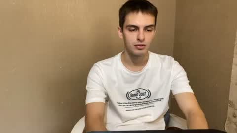 Snapshot of requiemshine chatting on 07-20-26, 10:39 requiemshine online show from 07-20-26, 10:39