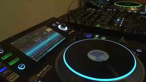 Snapshot of reticuli chatting on 12-21-24, 11:13 GearPorn online show from 12-21-24, 11:13