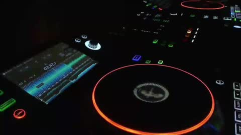 Snapshot of reticuli chatting on 02-28-25, 01:05 GearPorn online show from 02-28-25, 01:05