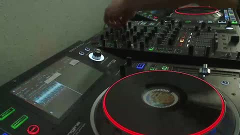 Snapshot of reticuli chatting on 10-02-25, 08:49 GearPorn online show from 10-02-25, 08:49