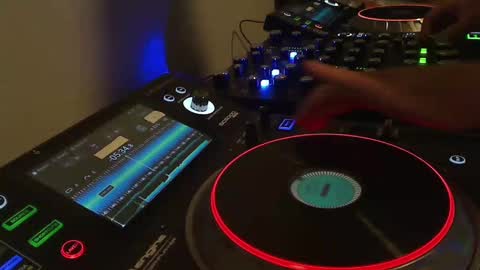 Snapshot of reticuli chatting on 10-05-25, 01:59 GearPorn online show from 10-05-25, 01:59