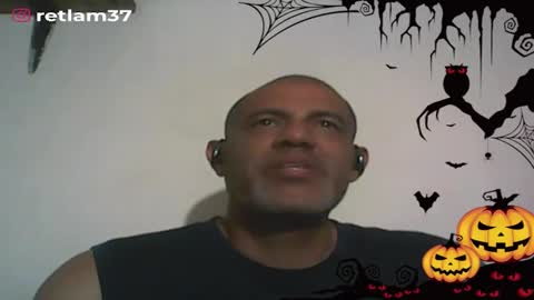 Walter online show from 10-30-25, 03:52