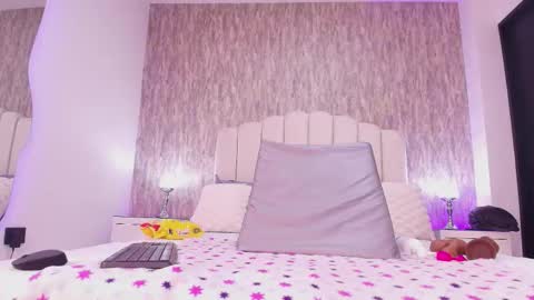 REVEN online show from 11-11-25, 03:06