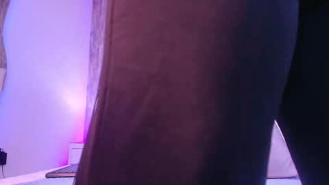 Snapshot of reven_lilith chatting on 01-10-26, 03:08 REVEN online show from 01-10-26, 03:08