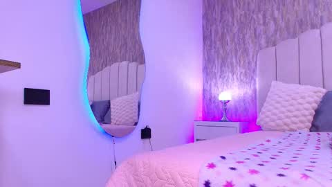 Snapshot of reven_lilith chatting on 01-11-26, 03:11 REVEN online show from 01-11-26, 03:11