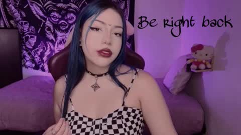 Snapshot of revenmiller_ chatting on 09-23-25, 02:42 Reven online show from 09-23-25, 02:42