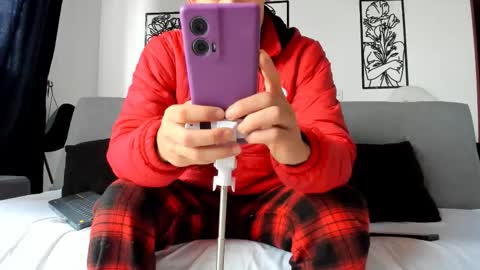 reymasterhot online show from 09-14-25, 06:51