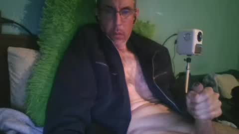 reyes_albert2006 online show from 12-09-24, 08:44