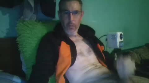 reyes_albert2006 online show from 11-15-25, 11:29