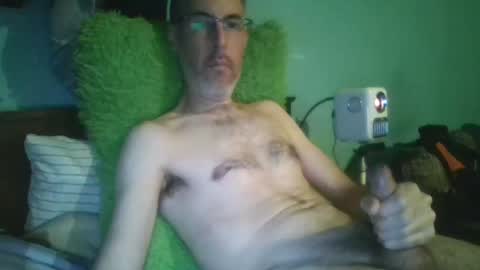 reyes_albert2006 online show from 11-16-25, 12:11