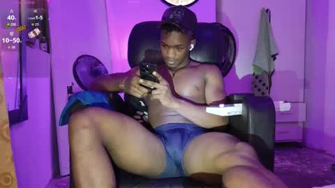 ReyKen online show from 03-09-26, 11:42