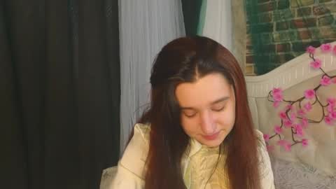 Snapshot of reynaedge chatting on 05-28-26, 08:00 reynaedge online show from 05-28-26, 08:00
