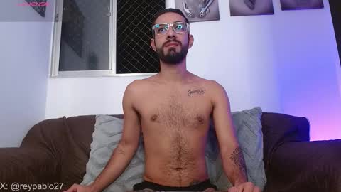 REY PABLO Independent online show from 12-15-25, 01:43