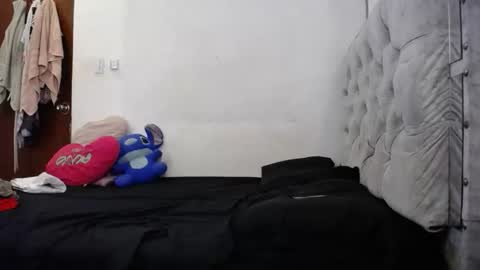 Snapshot of reypalo chatting on 10-30-25, 01:23 rey palo online show from 10-30-25, 01:23