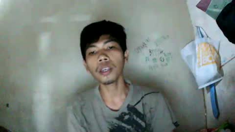 Snapshot of rezanan chatting on 12-05-25, 10:02 Rezanan online show from 12-05-25, 10:02