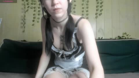 Snapshot of reze_daisies chatting on 03-05-26, 10:44 Reze online show from 03-05-26, 10:44
