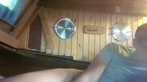Snapshot of rezznova chatting on 05-04-26, 05:42 Joe online show from 05-04-26, 05:42