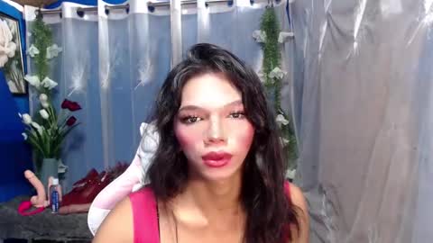 Snapshot of rhiana_slut chatting on 10-23-25, 10:41 rhiana_slut online show from 10-23-25, 10:41