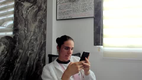 rhiannacoral online show from 02-25-25, 01:28