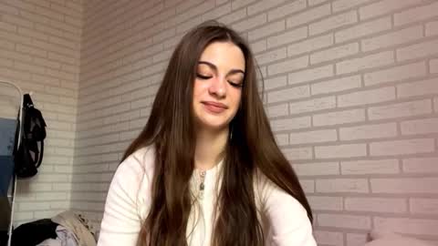 Snapshot of rhiannonmuccigrosso chatting on 10-20-25, 09:32 Anna online show from 10-20-25, 09:32