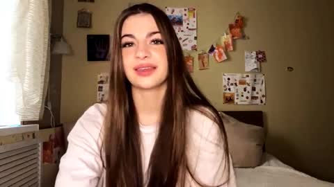 Snapshot of rhiannonmuccigrosso chatting on 11-05-25, 09:53 Anna online show from 11-05-25, 09:53