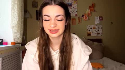 Snapshot of rhiannonmuccigrosso chatting on 11-15-25, 10:45 Anna online show from 11-15-25, 10:45