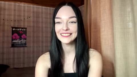 Snapshot of rhodashoeman chatting on 03-09-26, 12:09 Hello My name is Sandy online show from 03-09-26, 12:09