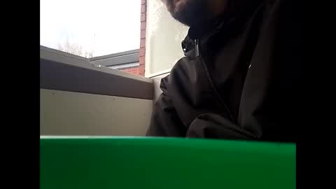 Shaved cock ready online show from 09-29-25, 07:02