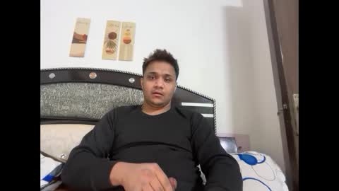 Snapshot of rhythmhates chatting on 01-12-26, 12:32 Rhythm Hates online show from 01-12-26, 12:32