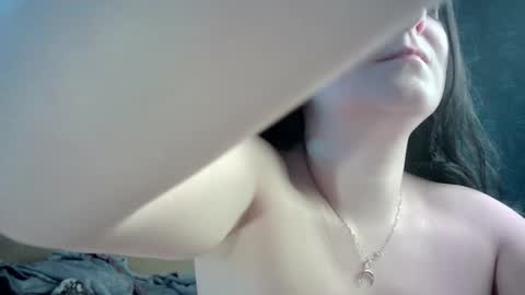 Snapshot of ria_32 chatting on 12-15-24, 07:13 ria_32 online show from 12-15-24, 07:13