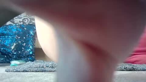 Snapshot of ria_32 chatting on 02-26-25, 08:15 ria_32 online show from 02-26-25, 08:15