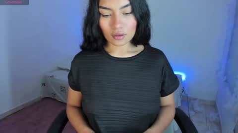 RianaK online show from 02-22-25, 10:42