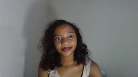 rianahcia online show from 08-01-26, 03:33