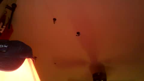 Snapshot of riassyn chatting on 03-22-26, 06:28 RiasSyn online show from 03-22-26, 06:28