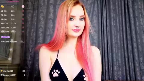Snapshot of riawoods chatting on 04-27-26, 06:17 Ria Woods online show from 04-27-26, 06:17
