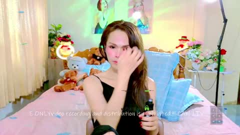 Snapshot of ribbinbovkoy chatting on 05-07-26, 05:02 ribbinbovkoy online show from 05-07-26, 05:02