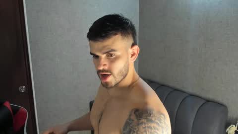 ricardogonzalez666 online show from 01-15-25, 04:04