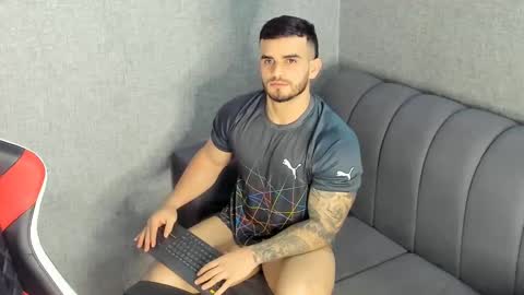 ricardogonzalez666 online show from 01-26-25, 08:56