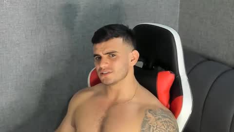 ricardogonzalez666 online show from 02-04-25, 11:38